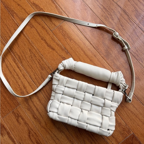 Mango Braided Cream Bag - Picture 6 of 10